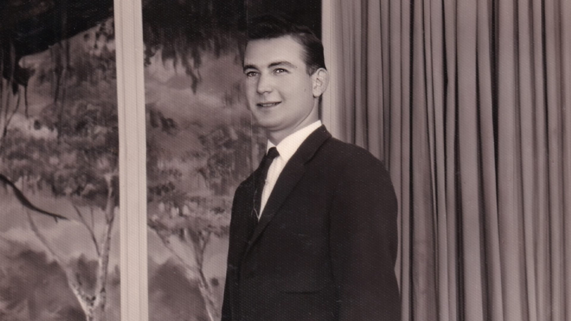 Christos Parxaridis Home